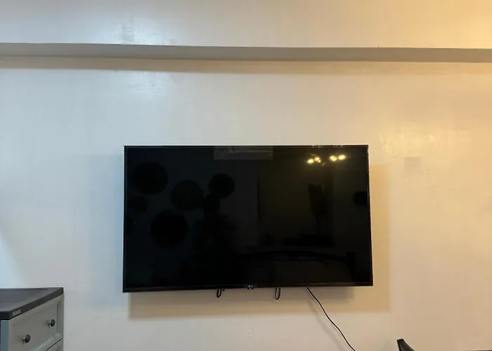Cozy Staycation At R-square Residences