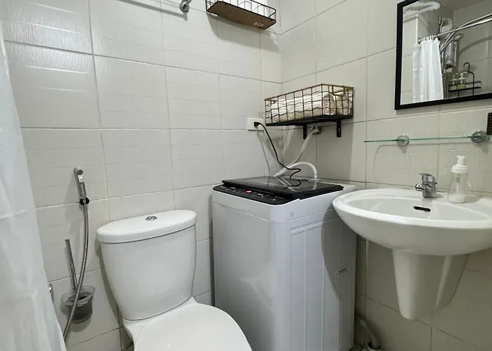 Aparthotel Cozy Staycation At R-square Residences *
